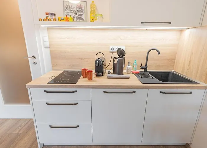 On-site Free Parking, 12 To Min Centre, Supermarket Praga